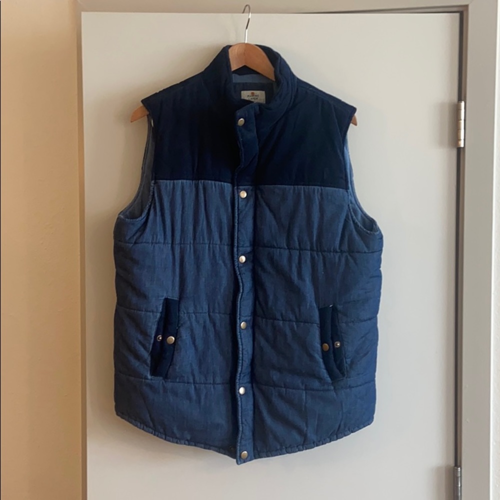 Marine Layer Puffy Vest Large